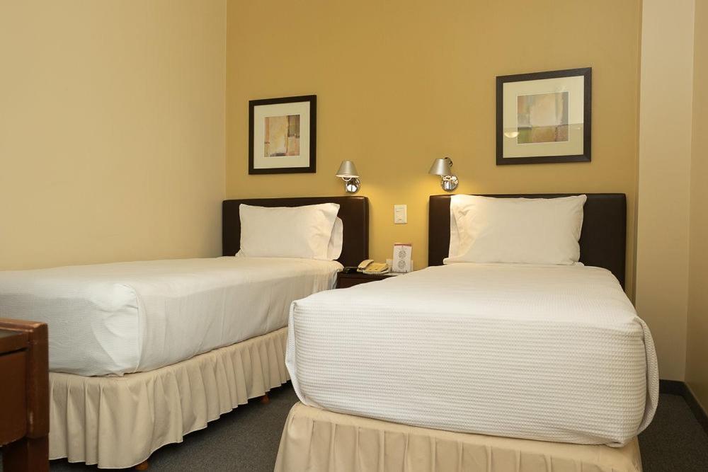 Hotel Austral Express Comodoro Rivadavia Zewnętrze zdjęcie